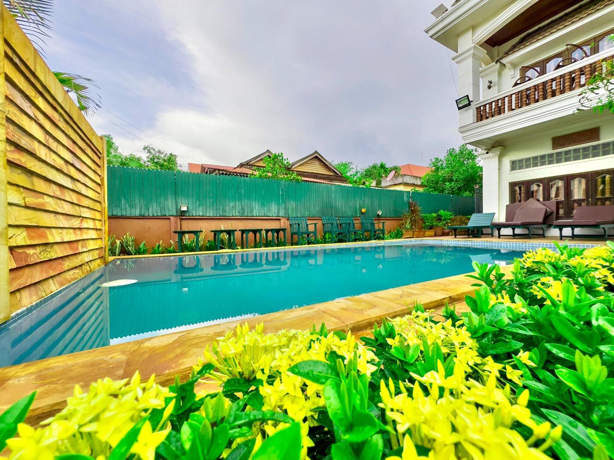 Shining Angkor Boutique Hotel Sziemreap Kültér fotó